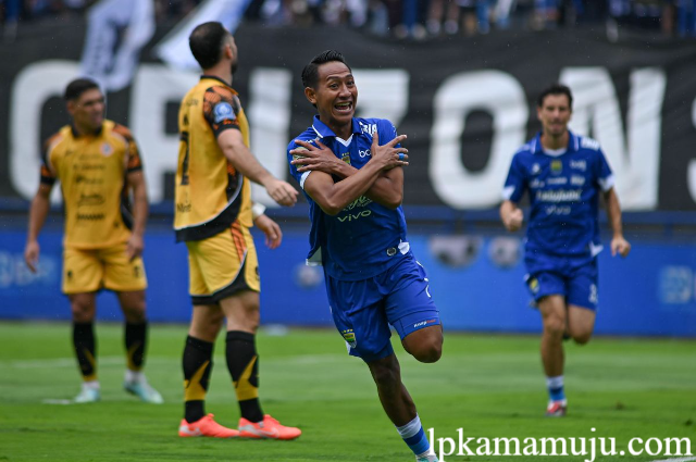 Maung Bandung Juara Paruh Musim